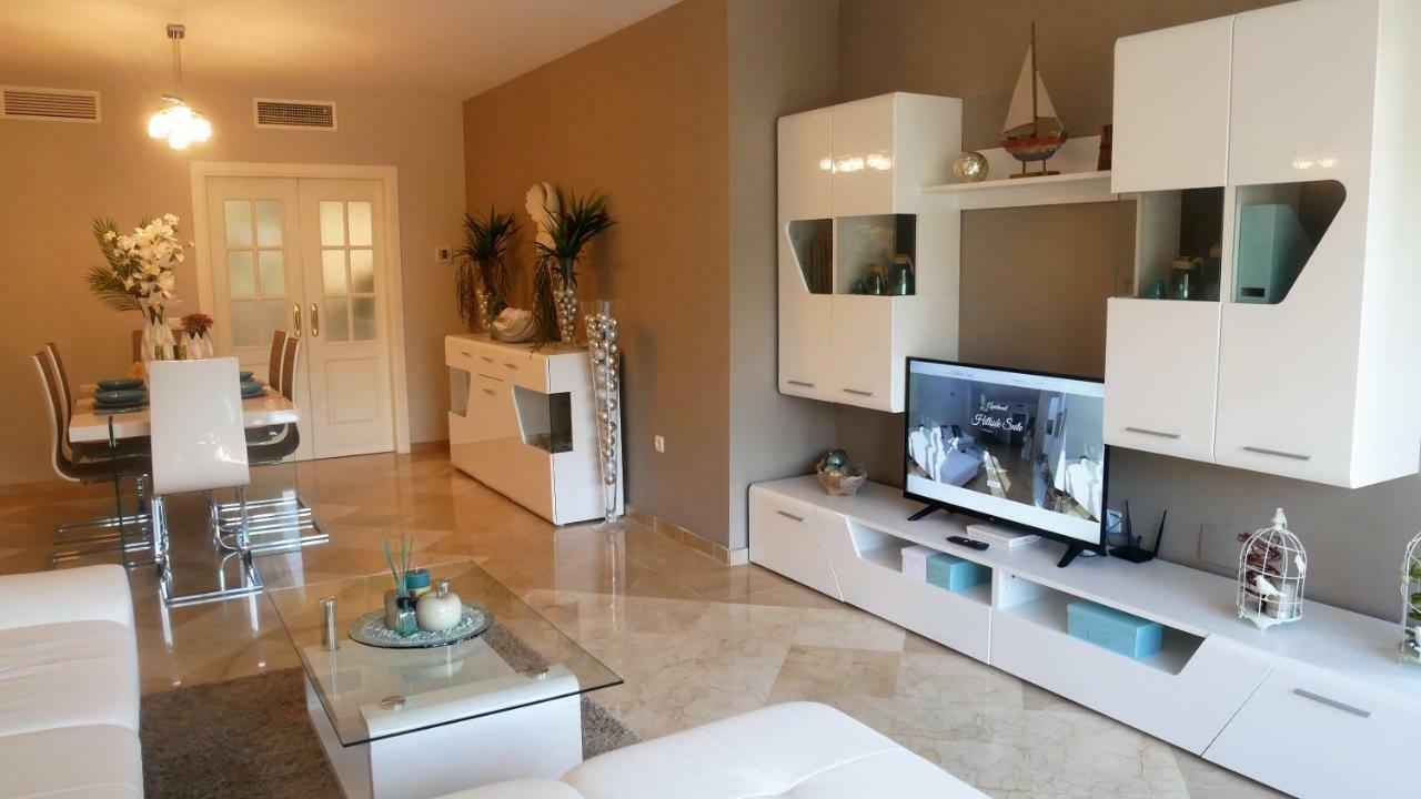 Appartement Hillside Suite ミハス エクステリア 写真