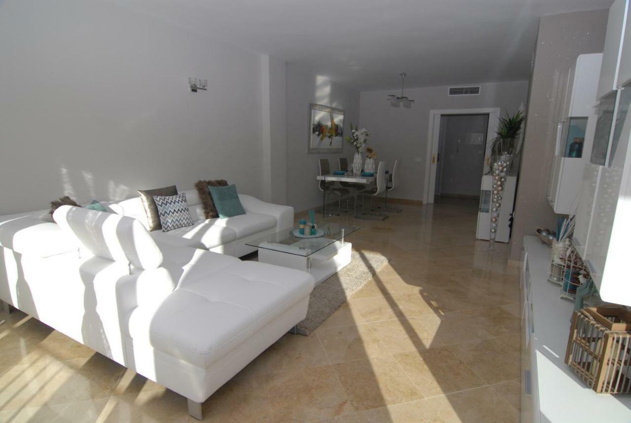 Appartement Hillside Suite ミハス エクステリア 写真